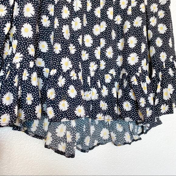 Topshop Off the Shoulder Daisy Dot Top Size 4 - Picture 6 of 10